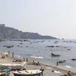 Casa Inzolia Апартаменты Джардини-Наксос